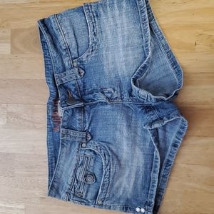 Hydraulic short